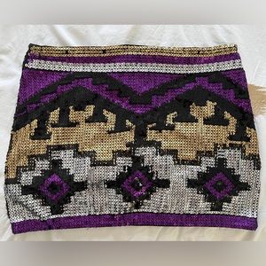 Daytrip size S sequin Aztec print skirt
